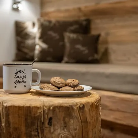 Апартаменти Swiederkehr *