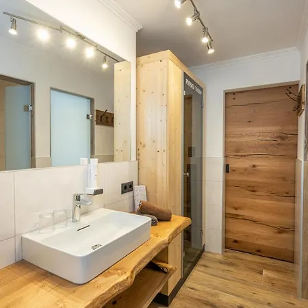 Swiederkehr アパート